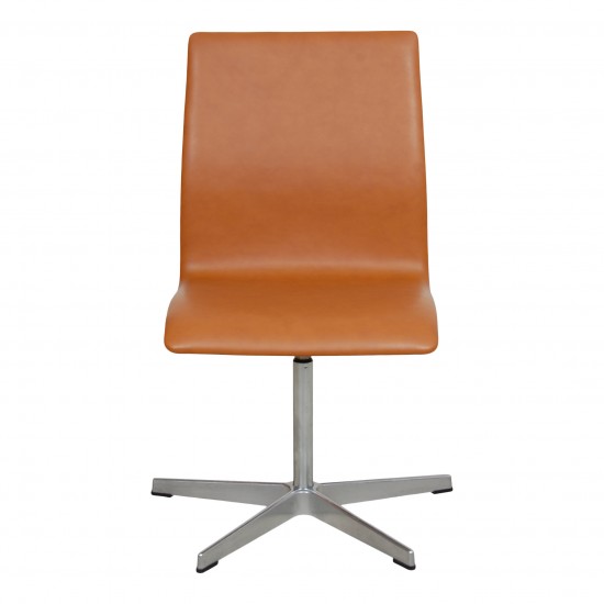 Arne Jacobsen Oxford chair reupholstered with cognac classic leather