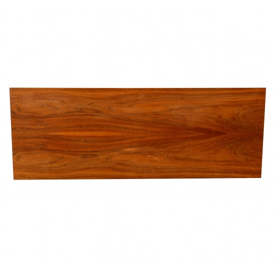 Arne Jacobsen rektangulært sofabord af teak 55x151 cm