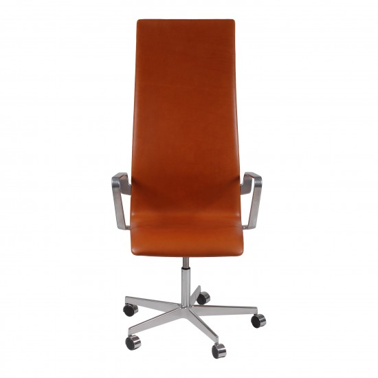 Arne Jacobsen HIgh oxford office chair with walnut aniline leather