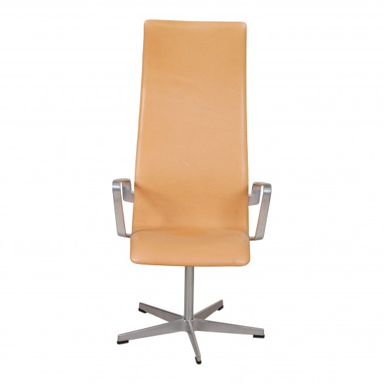 Arne Jacobsen Oxford chair with high back and 5-legged stand