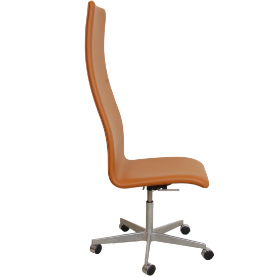 Arne Jacobsen high Oxford office chair reupholstered in Whisky colored Nevada leather