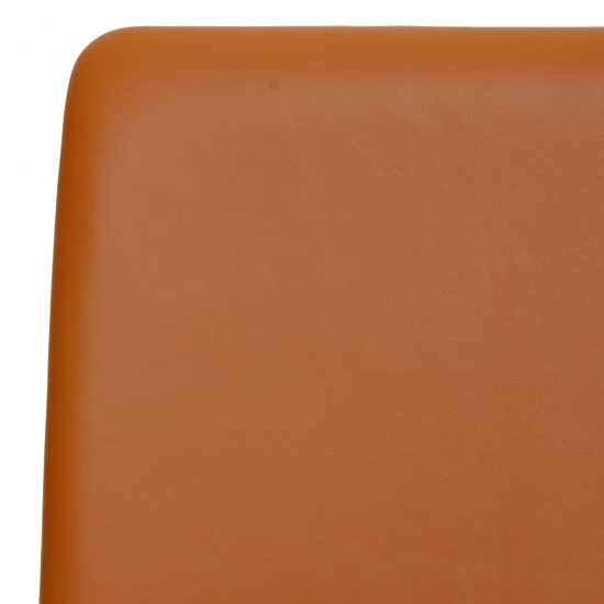 Arne Jacobsen Oxford office chair reupholstered in Whisky colored Nevada leather