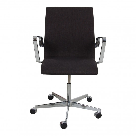 Arne Jacobsen Oxford office chair in grey fabric and chrome