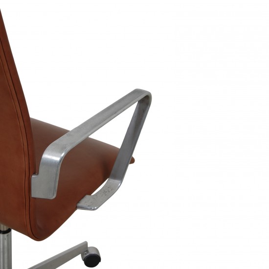 Arne Jacobsen Oxford office chair in mocha aniline leather