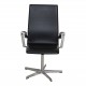 Arne Jacobsen Oxford chair with black leather and chrome frame