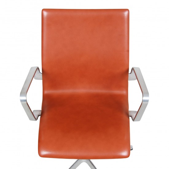 Arne Jacobsen Low oxford chair from 2007 in cognac classic leather