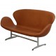 Arne Jacobsen Swan sofa in cognac aniline leather