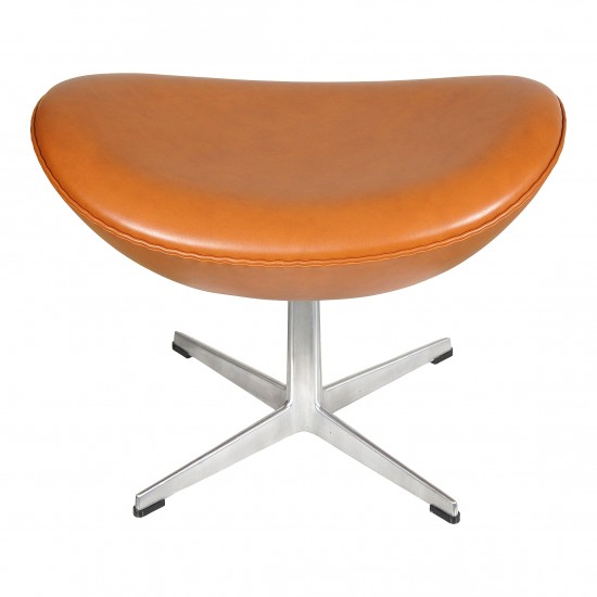 Arne Jacobsen Ægget fodskammel nypolstret med cognac classic læder