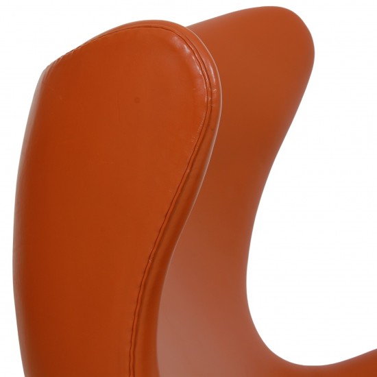 Arne Jacobsen Ægget stol i originalt cognac læder fra 2006