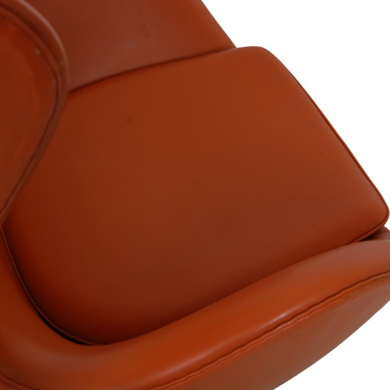 Arne Jacobsen Egg Chair in original cognac leather from 2006