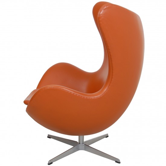 Arne Jacobsen Egg Chair in original cognac leather from 2006