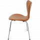 Sæt med 4 Arne Jacobsen Syver stole i cognac læder