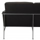 Arne Jacobsen 3-personers 3303 Sofa i patineret sort anilin læder
