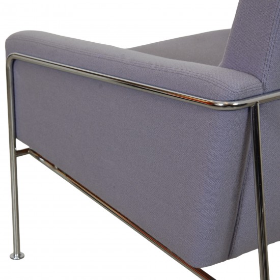 Arne Jacobsen Lufthavnsstol 3301 i lilla stof