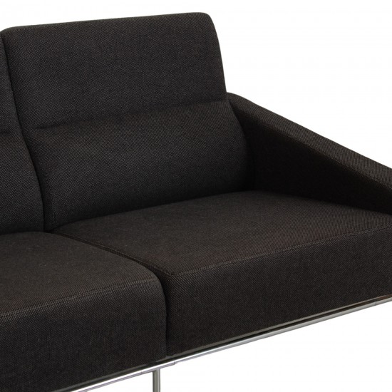 Arne Jacobsen 3-personers 3303 sofa i gråt Hallingdal stof