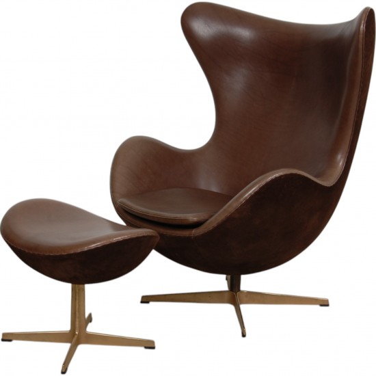Arne Jacobsen 50 års jubilæums Ægget stol med skammel