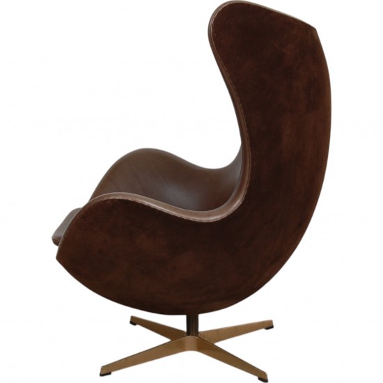Arne Jacobsen 50 års jubilæums Ægget stol med skammel