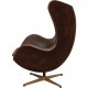 Arne Jacobsen 50 års jubilæums Ægget stol med skammel