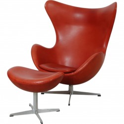 Arne Jacobsen vintage Egg chair with stool in indian red anilin leather