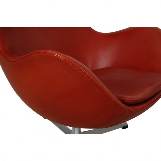 Arne Jacobsen vintage Egg chair with stool in indian red anilin leather