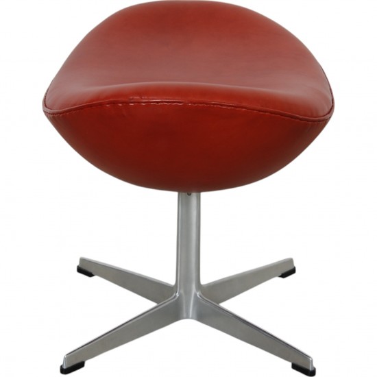 Arne Jacobsen vintage Egg chair with stool in indian red anilin leather