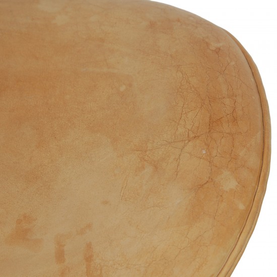 Arne Jacobsen Egg footstool in patinated natural leather