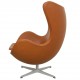 Arne Jacobsen Egg chair in walnut grace leather