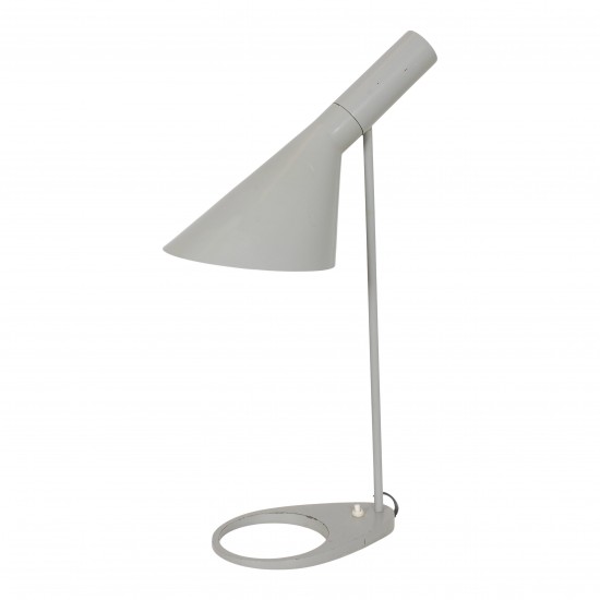 Arne Jacobsen Bordlampe udført i gråt stål