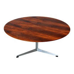 Arne Jacobsen Rosewood Circular Coffee table Ø: 110 cm Arne Jacobsen Rosewood Circular Coffee table Ø: 110 cm