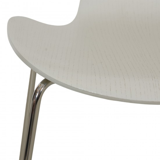 Arne Jacobsen grå Grandprix stol