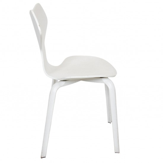 Sæt med 3 hvide Arne Jacobsen Grandprix stole