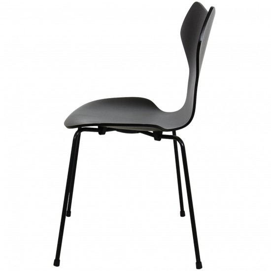 Arne Jacobsen Grandprix chair in black lacquered ash
