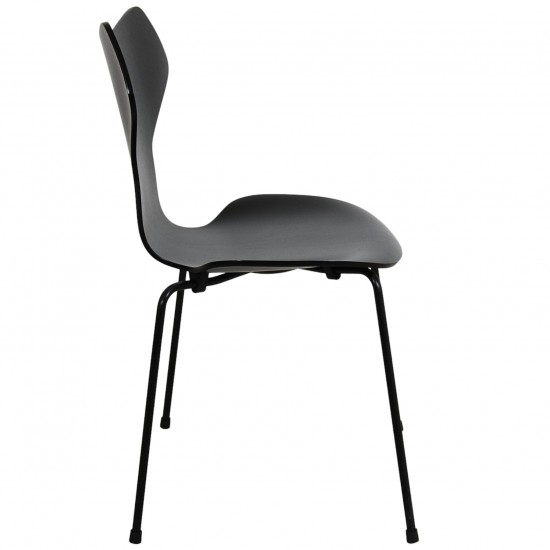 Arne Jacobsen Grandprix chair in black lacquered ash