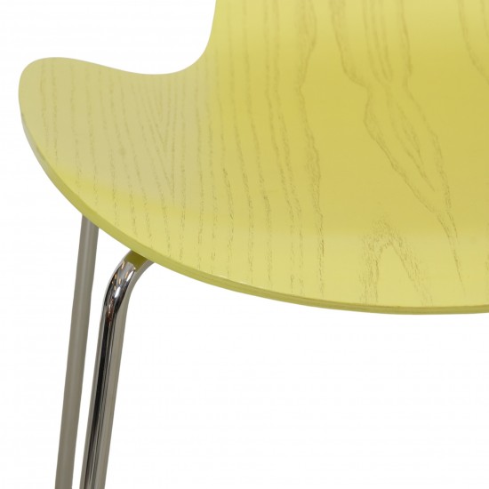 Arne Jacobsen yellow Grandprix chair