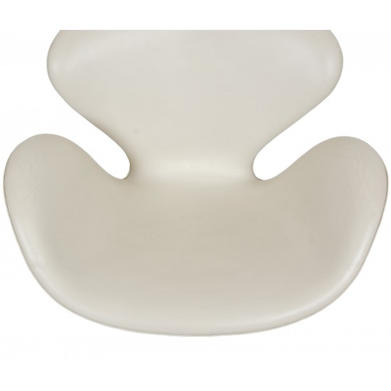 Arne Jacobsen tall Swan chair in white leather