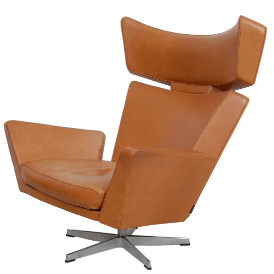 Arne Jacobsen Ox Lounge chair in cognac leather