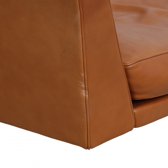 Arne Jacobsen Ox Lounge chair in cognac leather
