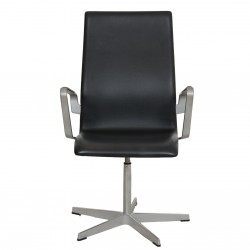Arne Jacobsen Midle heigh Oxford chair in black leather