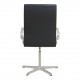 Arne Jacobsen Oxford chair with medium high back and black leather