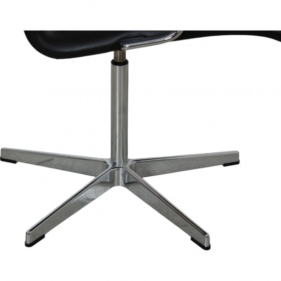 Arne Jacobsen 3273 Oxford stol i sort Aura læder