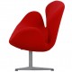 Arne Jacobsen Svane sofa i rødt stof
