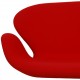 Arne Jacobsen Swan sofa in red fabric
