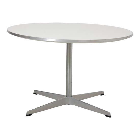 Arne Jacobsen White Coffee table 75 cm 