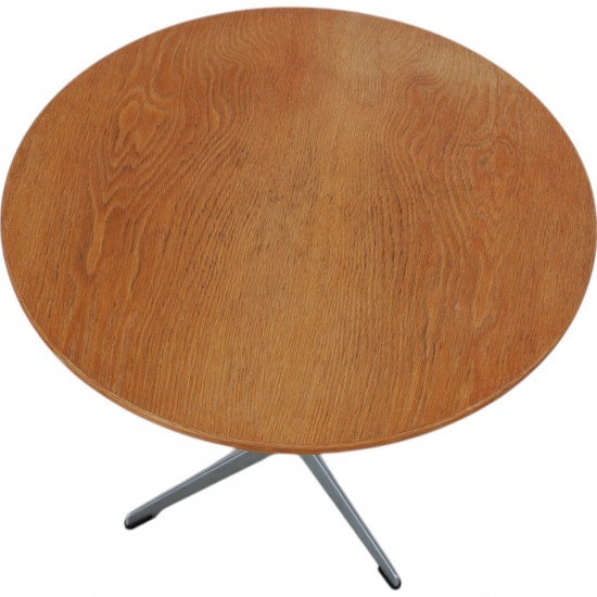 Arne Jacobsen circular coffee table of teak Ø: 60 Cm