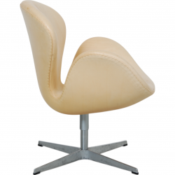 Arne Jacobsen Swan chair in patinated natural leather