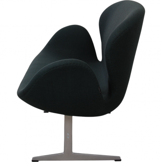 Arne Jacobsen Swan sofa in green fabric