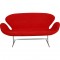 Arne Jacobsen Svane sofa i rødt Alcantara stof