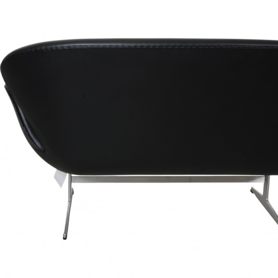 Arne Jacobsen Svane sofa i sort Essential læder