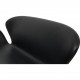 Arne Jacobsen Svane sofa i sort Essential læder