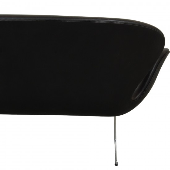 Arne Jacobsen Svane sofa i sort grace læder